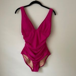 JCrew NWT Ruched V-neck One-piece swimsuit size 6, radiant fuschia